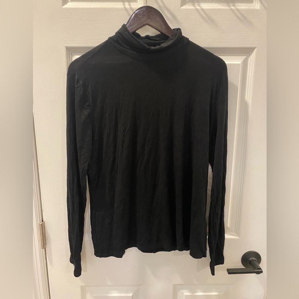 H&M Classic Black Long Sleeve Turtleneck Top